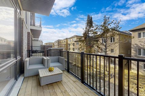 Photo 15 at 40 Chiara Rose Lane, Oak Ridges, Richmond Hill