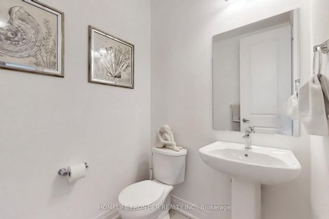 Photo 17 at 40 Chiara Rose Lane, Oak Ridges, Richmond Hill