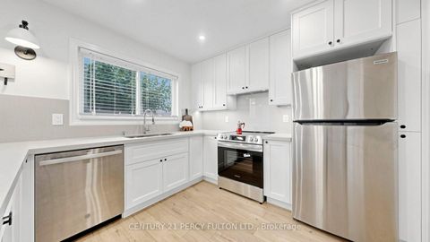 Photo 8 at 17 Harley Drive, Central, Ajax