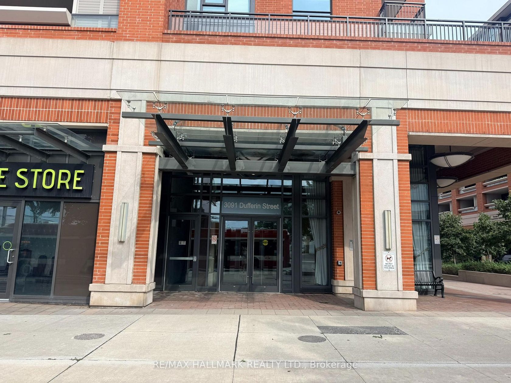 208 - 3091 Dufferin Street, Glen Park, Toronto 