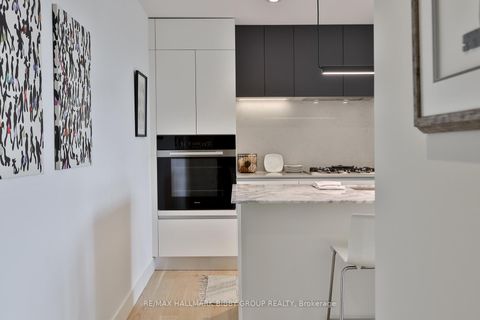 Photo 16 at 409 - 1414 Bayview Avenue, Mount Pleasant East, Toronto