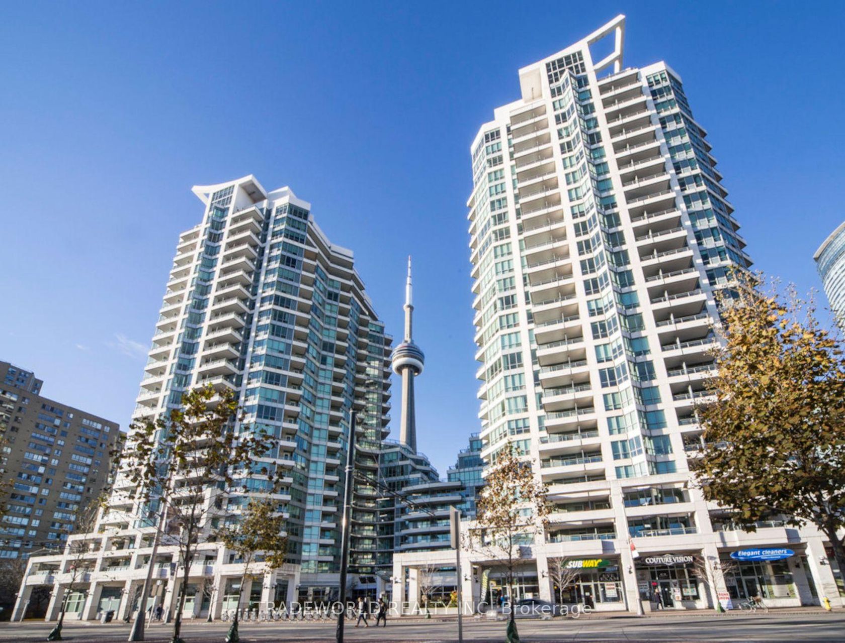 2308 - 228 Queens Quay W, Waterfront Communities C1, Toronto photo number 2