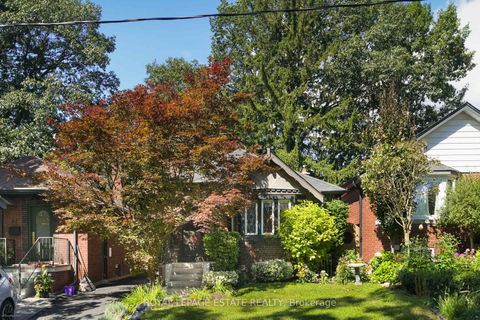 Photo 1 at 64 Wildwood Crescent, Woodbine Corridor, Toronto