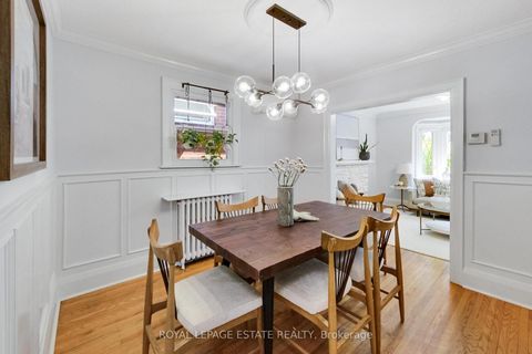 Photo 5 at 64 Wildwood Crescent, Woodbine Corridor, Toronto