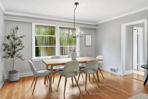 Photo 8 at 38 Ballacaine Drive, Queensway, Toronto