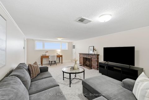 Photo 29 at 38 Ballacaine Drive, Queensway, Toronto