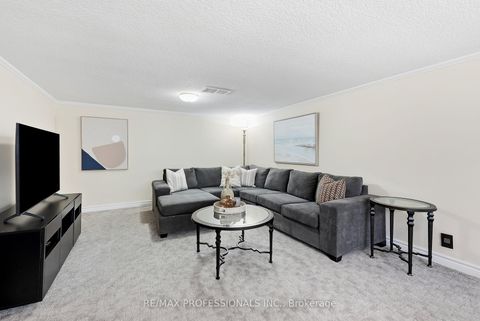 Photo 31 at 38 Ballacaine Drive, Queensway, Toronto