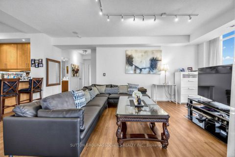 Photo 5 at 1603 - 628 Fleet Street, Niagara, Toronto