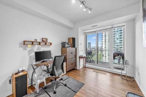 Photo 13 at 1603 - 628 Fleet Street, Niagara, Toronto
