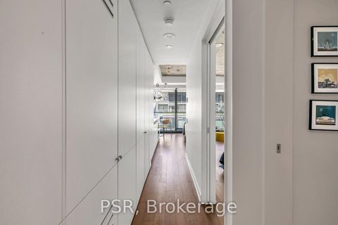 Photo 2 at 620 - 629 King Street W, Waterfront Communities C1, Toronto