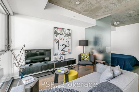 Photo 8 at 620 - 629 King Street W, Waterfront Communities C1, Toronto