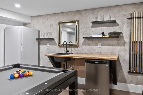 Photo 37 at 21 Allenwood Crescent, Bayview Village, Toronto