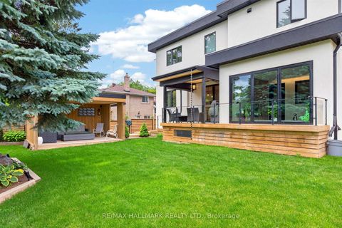 Photo 43 at 21 Allenwood Crescent, Bayview Village, Toronto