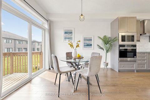 Photo 9 at 66 Mountainside Crescent, Rolling Acres, Whitby