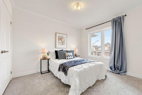 Photo 30 at 66 Mountainside Crescent, Rolling Acres, Whitby