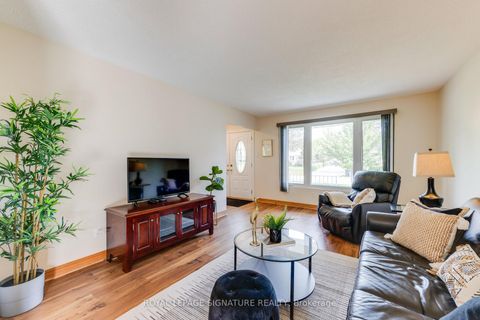 Photo 9 at 236 John Tabor Trail, Malvern, Toronto