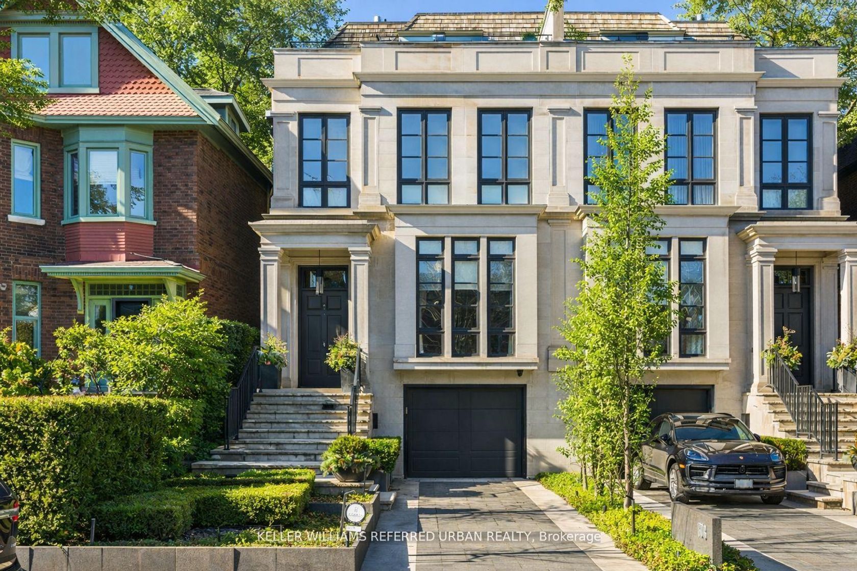 130 B Farnham Avenue, St. Clair, Toronto photo 2