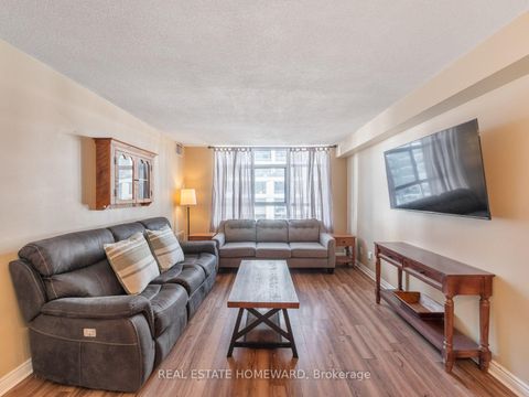 Photo 9 at 624 - 1091 Kingston Road, Cliffside, Toronto