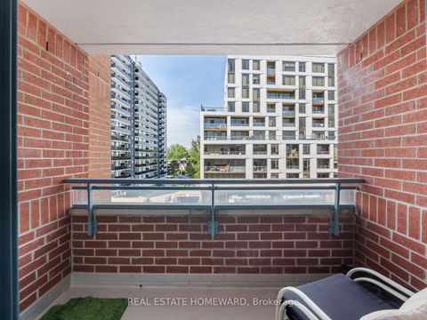 Photo 12 at 624 - 1091 Kingston Road, Cliffside, Toronto