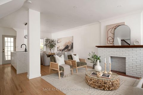 Photo 5 at 31 Russett Avenue, Junction, Toronto
