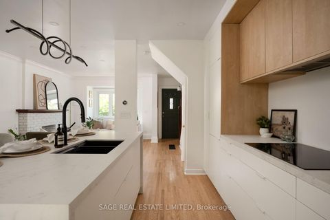 Photo 15 at 31 Russett Avenue, Junction, Toronto