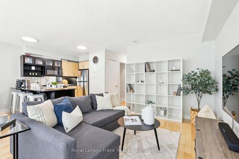 Photo 5 at M24 - 350 Wellington Street W, Waterfront Communities C1, Toronto