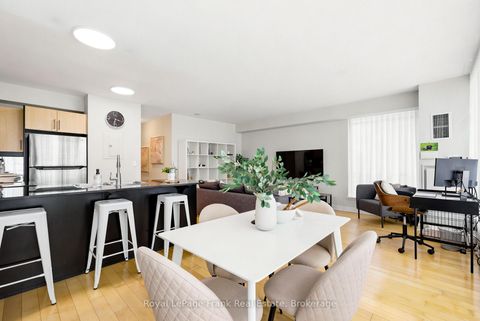 Photo 8 at M24 - 350 Wellington Street W, Waterfront Communities C1, Toronto