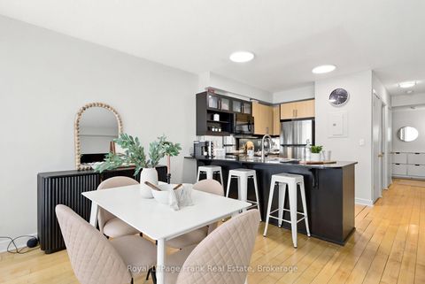 Photo 9 at M24 - 350 Wellington Street W, Waterfront Communities C1, Toronto