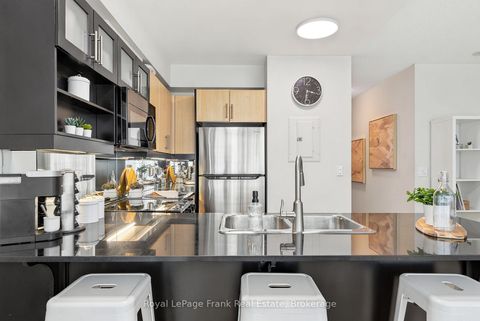 Photo 14 at M24 - 350 Wellington Street W, Waterfront Communities C1, Toronto