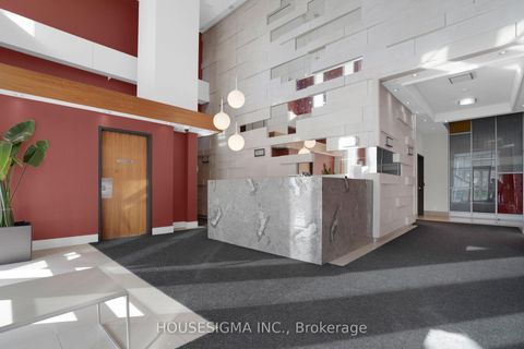 Photo 5 at 515 - 30 Canterbury Place, Willowdale West, Toronto