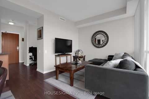 Photo 12 at 515 - 30 Canterbury Place, Willowdale West, Toronto