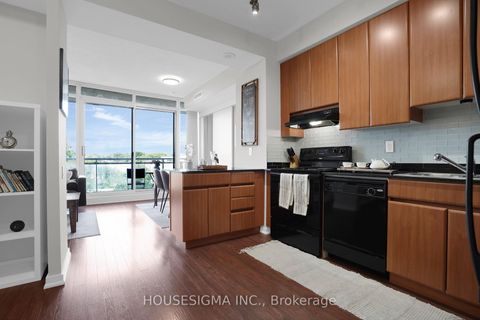 Photo 15 at 515 - 30 Canterbury Place, Willowdale West, Toronto