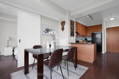 Photo 17 at 515 - 30 Canterbury Place, Willowdale West, Toronto