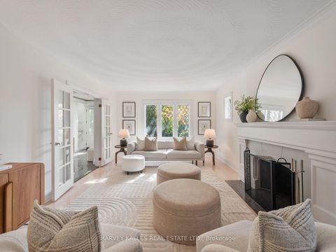 Photo 5 at 26 Vesta Drive, Forest Hill South, Toronto