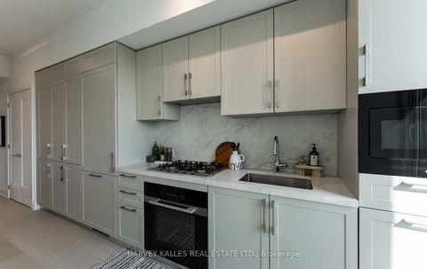 Photo 11 at LPH2 - 8 Manor Road W, Eglinton, Toronto