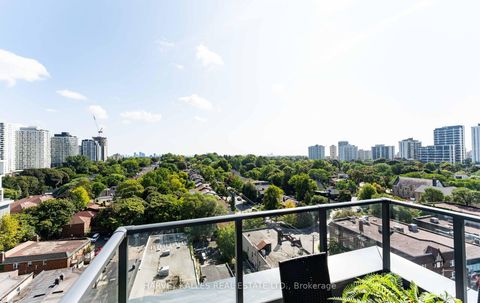 Photo 31 at LPH2 - 8 Manor Road W, Eglinton, Toronto