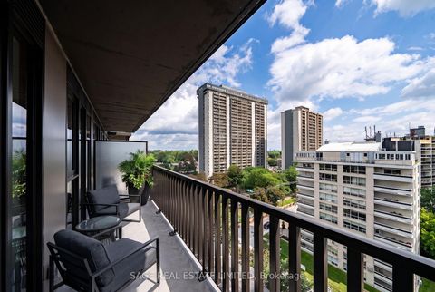 Photo 11 at 1007 - 109 Erskine Avenue, Mount Pleasant West, Toronto