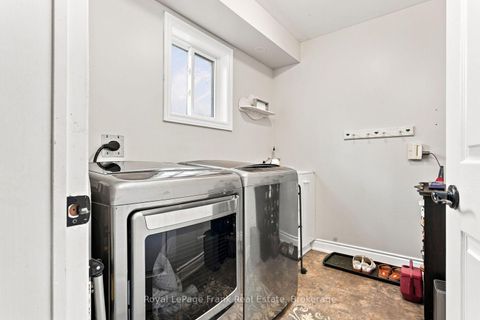 Photo 18 at 39 Mcivor Street, Rolling Acres, Whitby