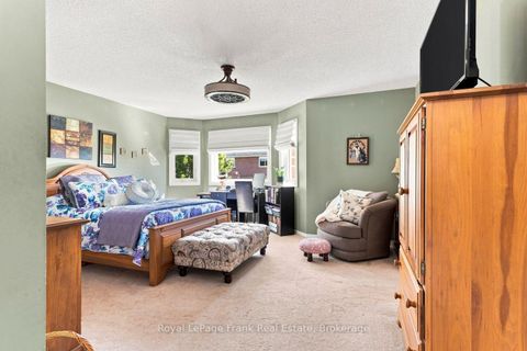 Photo 21 at 39 Mcivor Street, Rolling Acres, Whitby