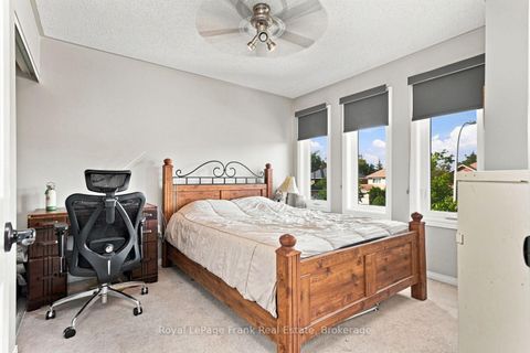 Photo 25 at 39 Mcivor Street, Rolling Acres, Whitby