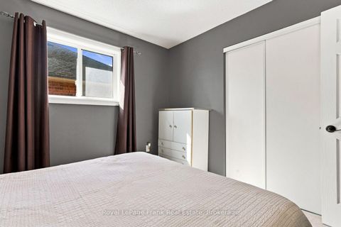 Photo 28 at 39 Mcivor Street, Rolling Acres, Whitby
