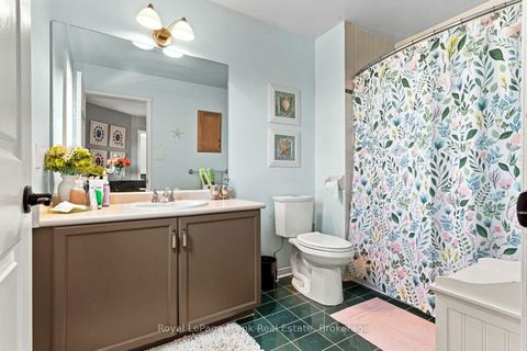 Photo 30 at 39 Mcivor Street, Rolling Acres, Whitby