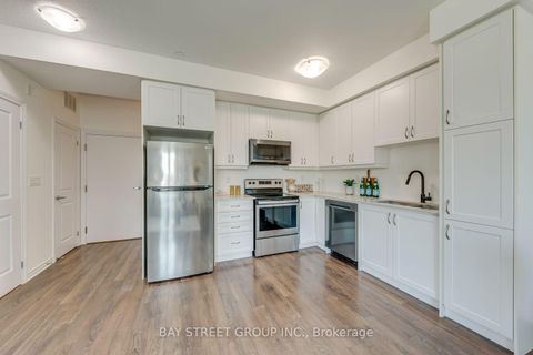 Photo 15 at 2 - 100 Long Branch Avenue, Long Branch, Toronto