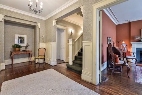 Photo 2 at 127 Roxborough Drive, Moore Park, Toronto