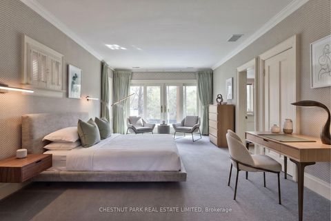 Photo 21 at 127 Roxborough Drive, Moore Park, Toronto