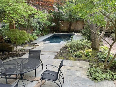 Photo 31 at 127 Roxborough Drive, Moore Park, Toronto