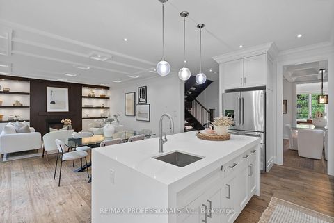 Photo 7 at 146 Thompson Avenue, Queensway, Toronto