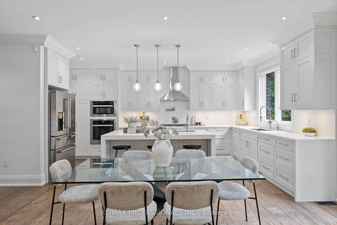 Photo 9 at 146 Thompson Avenue, Queensway, Toronto