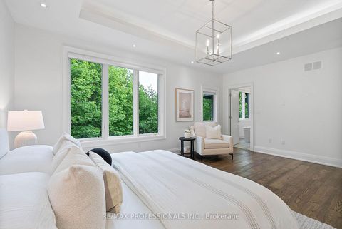 Photo 22 at 146 Thompson Avenue, Queensway, Toronto
