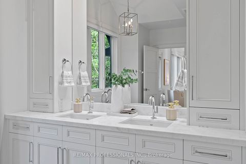 Photo 24 at 146 Thompson Avenue, Queensway, Toronto
